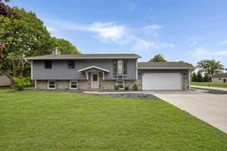6319 373rd AVENUE, Burlington, WI 53105