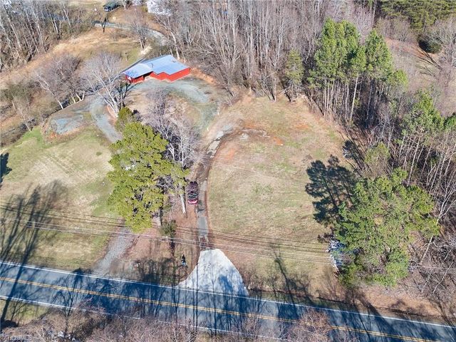 5671 Walnut Cove Road, Walkertown, NC 27051