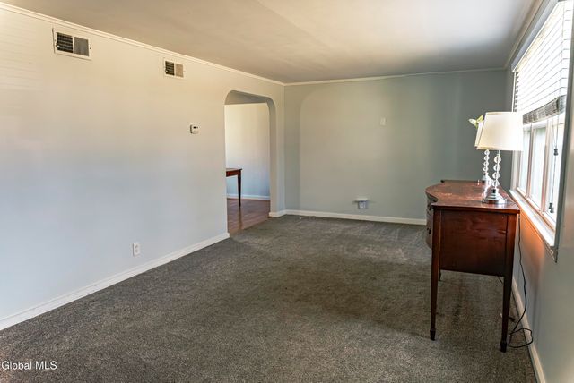 2983 Nancy Lane, Guilderland, NY 12303