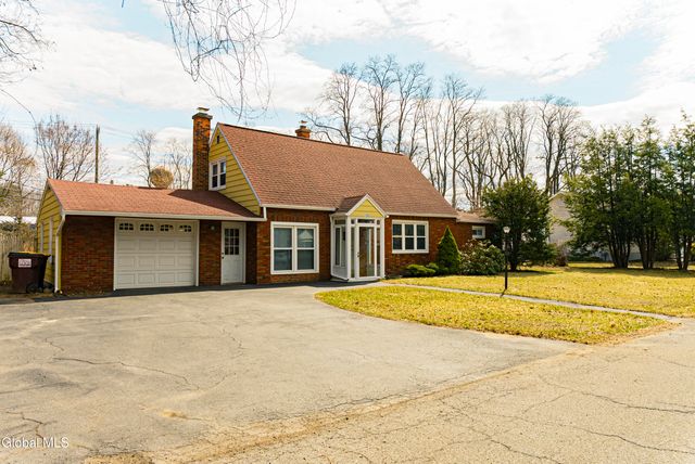 2983 Nancy Lane, Guilderland, NY 12303