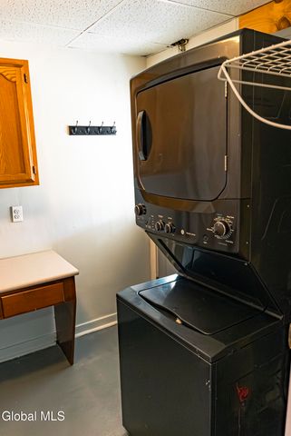 2983 Nancy Lane, Guilderland, NY 12303