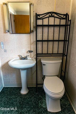 2983 Nancy Lane, Guilderland, NY 12303