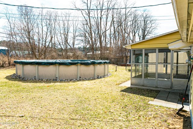 2983 Nancy Lane, Guilderland, NY 12303