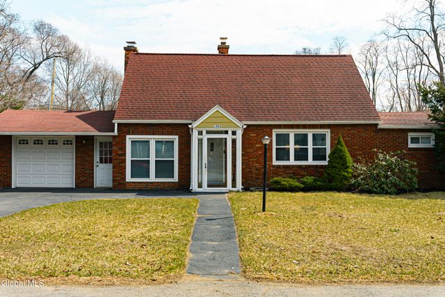 2983 Nancy Lane, Guilderland, NY 12303