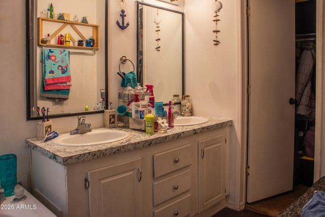 6227 N LITCHFIELD Road 49, Litchfield Park, AZ 85340