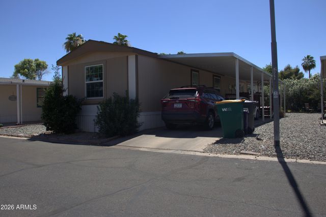 6227 N LITCHFIELD Road 49, Litchfield Park, AZ 85340