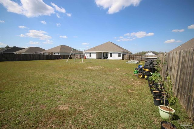 2651 Ten Mile Rd, Pace, FL 32571