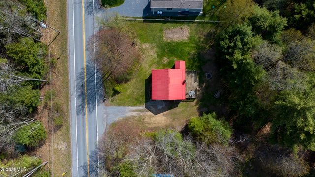 869 Lake Avenue, Lake Luzerne, NY 12846