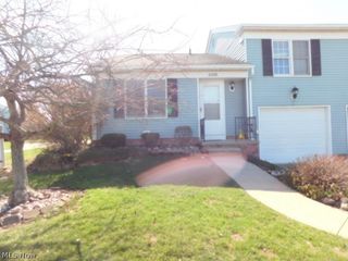 5326 Millcreek Boulevard A-4, Brunswick Hills, OH 44212