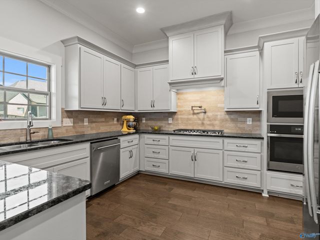 22572 Ansley Drive, Athens, AL 35613