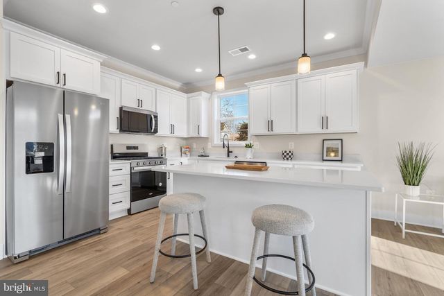 407 PARADISE RD, Riva, MD 21140