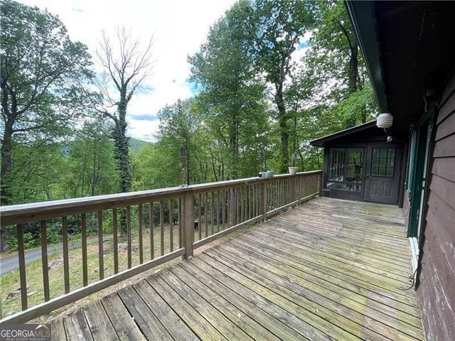 574 Bachelors Button Drive, Clayton, GA 30525