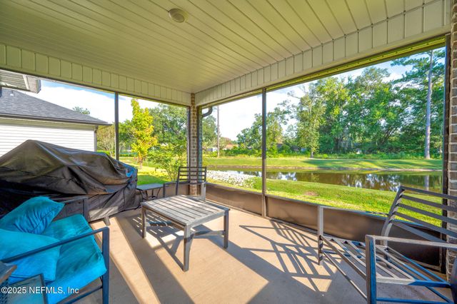 5848 GILCHRIST OAKS Court, Jacksonville, FL 32219