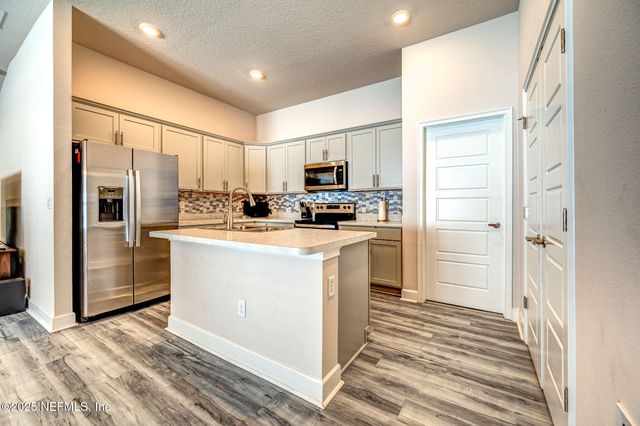 5848 GILCHRIST OAKS Court, Jacksonville, FL 32219