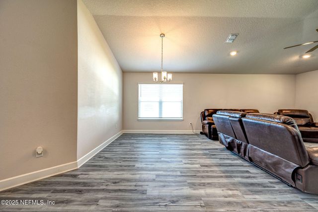 5848 GILCHRIST OAKS Court, Jacksonville, FL 32219