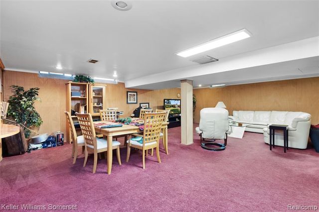 14154 Fenton, Redford, MI 48239