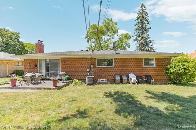 14154 Fenton, Redford, MI 48239