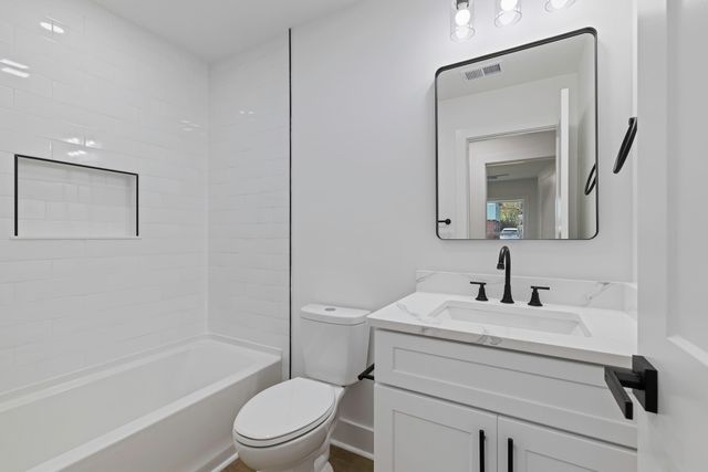 7585 Peppercorn Lane, North Charleston, SC 29420