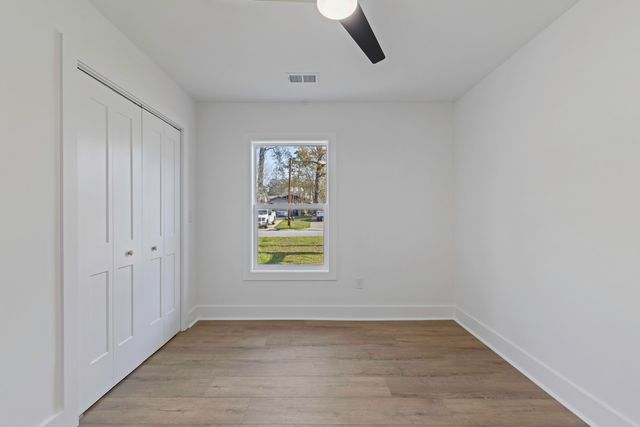 7585 Peppercorn Lane, North Charleston, SC 29420