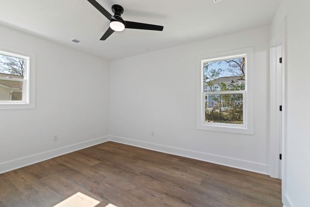 7585 Peppercorn Lane, North Charleston, SC 29420