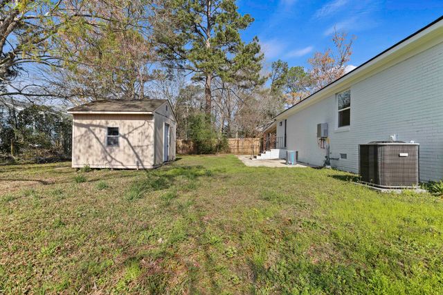 7585 Peppercorn Lane, North Charleston, SC 29420