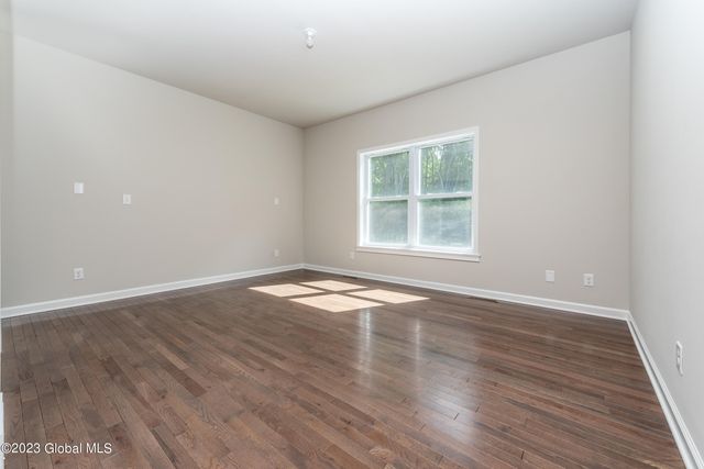 4 Hunter Court, Milton, NY 12020