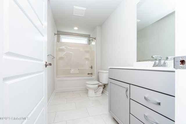 4 Hunter Court, Milton, NY 12020