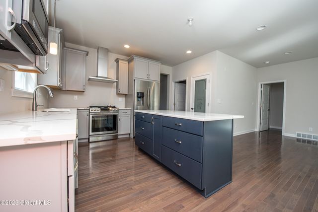 4 Hunter Court, Milton, NY 12020
