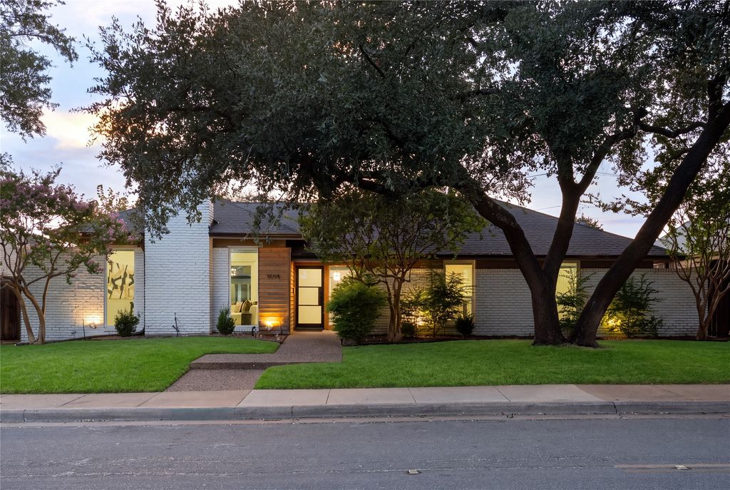 16106 Shadybank Drive, Dallas, TX 75248