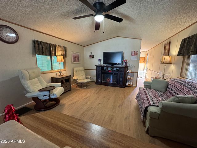 550 Palm Drive 14A, Wickenburg, AZ 85390