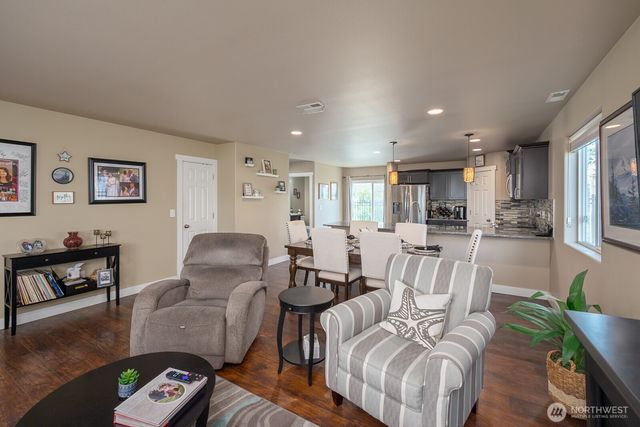 1300 W Marina Drive #1, Moses Lake, WA 98837