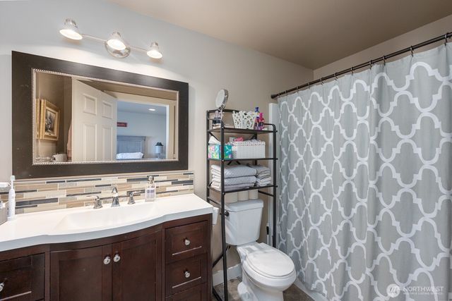 1300 W Marina Drive #1, Moses Lake, WA 98837