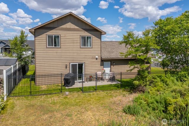 1300 W Marina Drive #1, Moses Lake, WA 98837