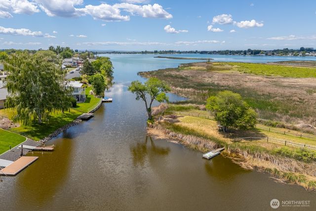1300 W Marina Drive #1, Moses Lake, WA 98837