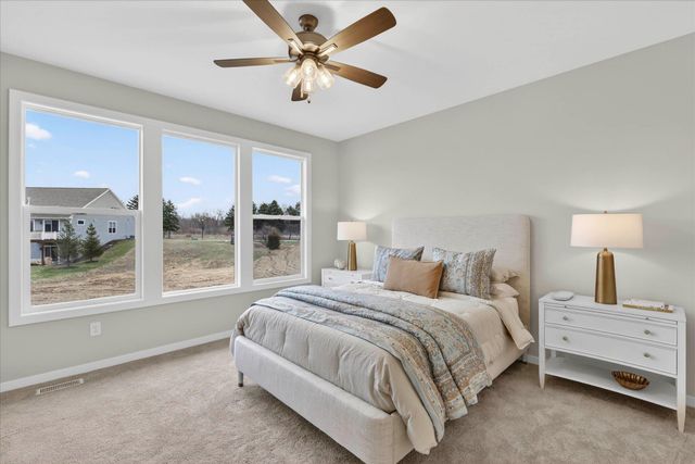 14104 Bridgeview Pointe, Schoolcraft Vllg, MI 49097