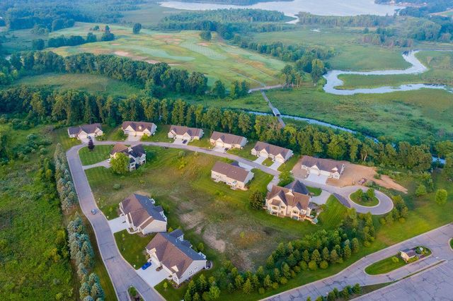 14104 Bridgeview Pointe, Schoolcraft Vllg, MI 49097