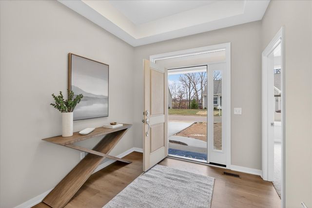 14104 Bridgeview Pointe, Schoolcraft Vllg, MI 49097