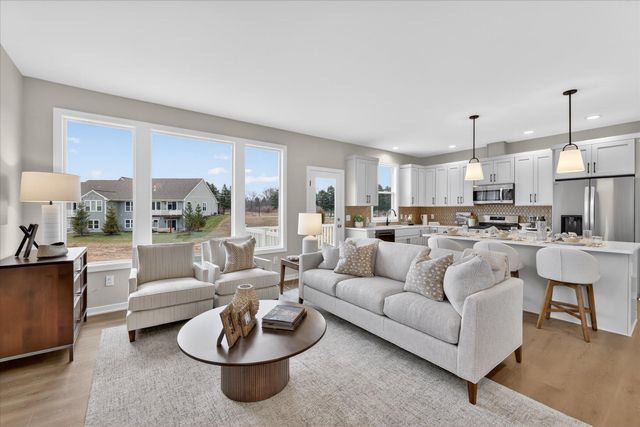 14104 Bridgeview Pointe, Schoolcraft Vllg, MI 49097