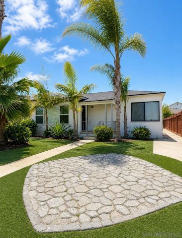 3023-3029 Jarvis St, San Diego, CA 92106