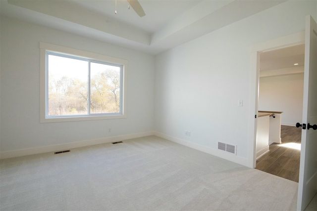 6439 Railbridge Court 23, Caledonia, MI 49316