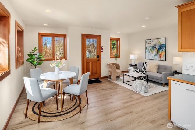 1105 Daley Place, Edmonds, WA 98020