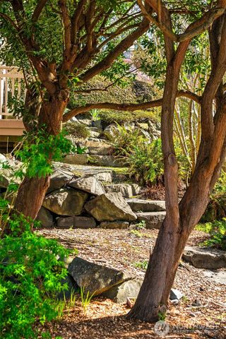 1105 Daley Place, Edmonds, WA 98020