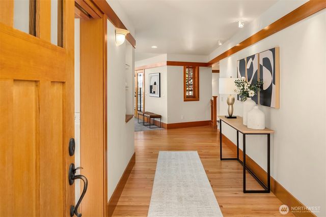 1105 Daley Place, Edmonds, WA 98020