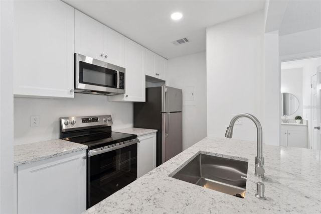 549 SUN RIDGE PLACE 207, Altamonte Springs, FL 32714