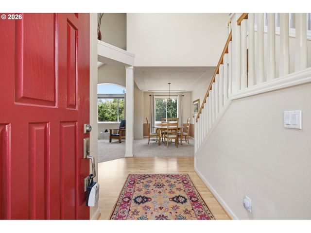15946 Se Henderson Way, Portland, OR 97236