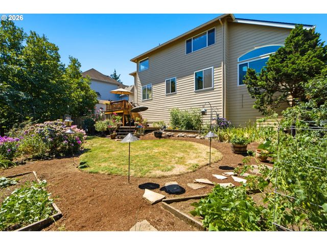 15946 Se Henderson Way, Portland, OR 97236