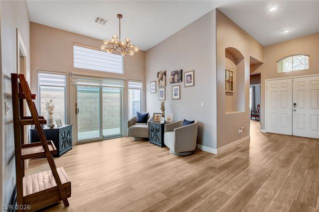 8284 Aurora Peak Avenue, Las Vegas, NV 89131