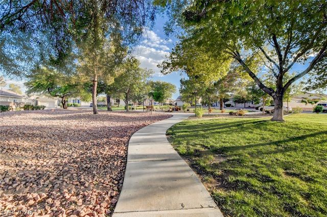8284 Aurora Peak Avenue, Las Vegas, NV 89131