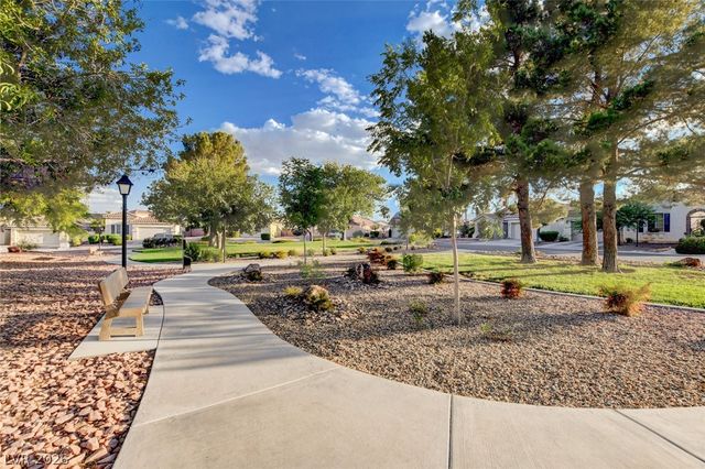 8284 Aurora Peak Avenue, Las Vegas, NV 89131