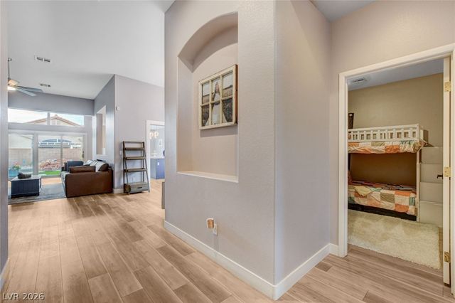 8284 Aurora Peak Avenue, Las Vegas, NV 89131
